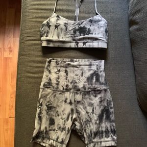 Lululemon align shorts flow y sports bra set